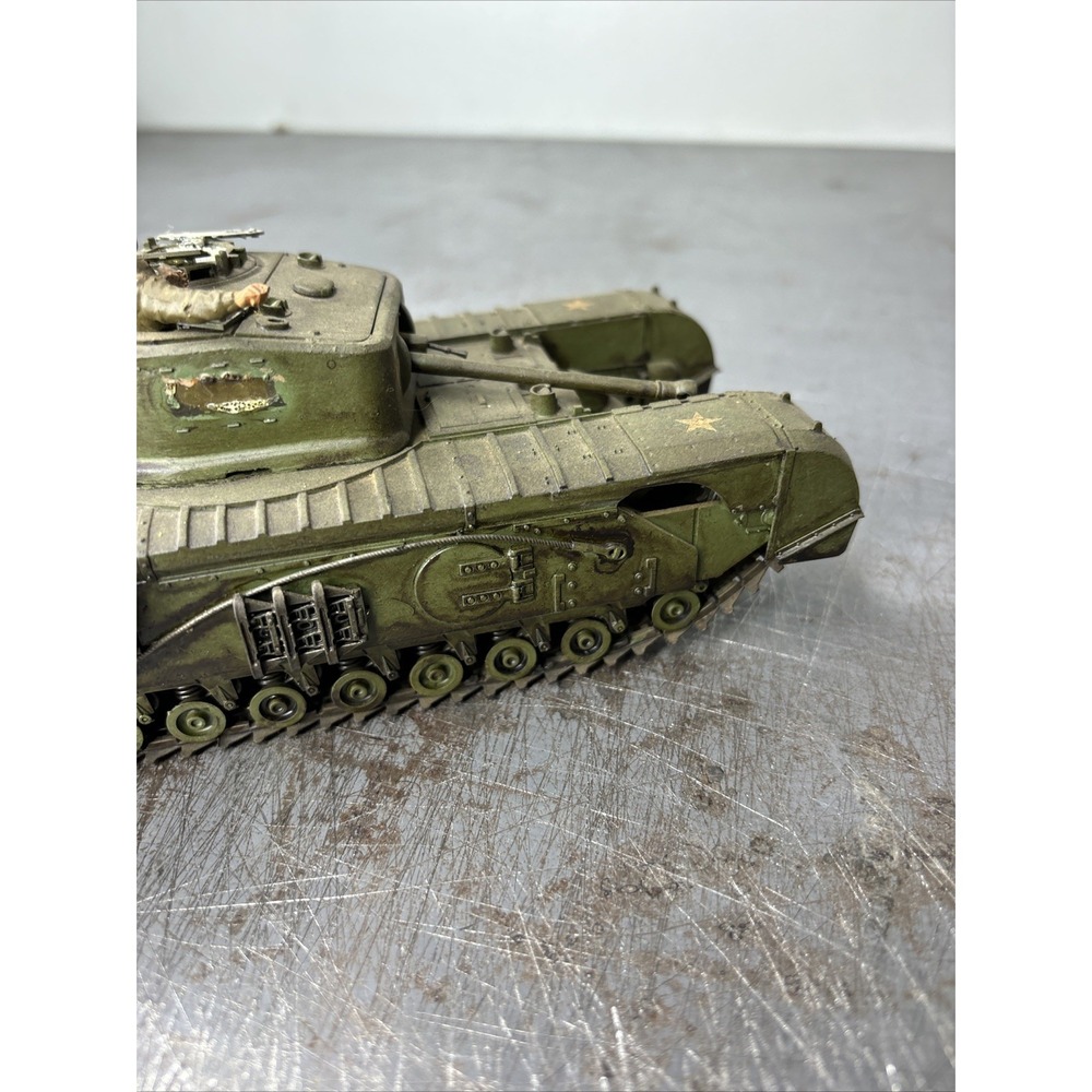 1/35 Built Painted British Churchill Crocodile Flamethrower Tank BRITON W/Figure - Picture 8 of 13